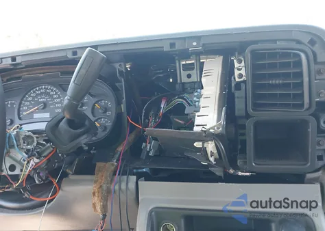 2005 Chevrolet Avalanche 1500 Z71 z USA, uszkodzony, nr VIN 3GNEK12Z35G155444